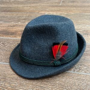 Oktoberfest - German Alpine Wool Hat - Size M